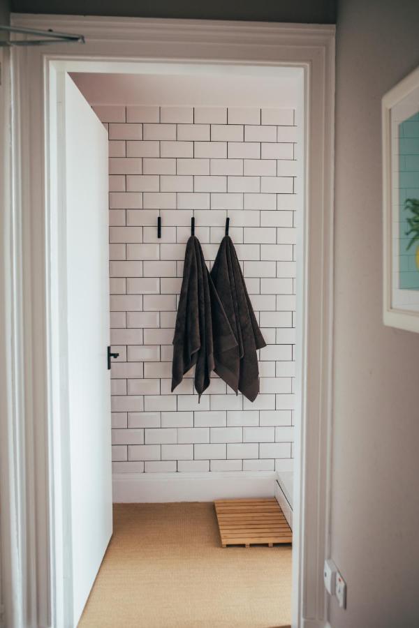 The Main Street Burrow - Your Perfect Hideaway St Boswells Exterior photo